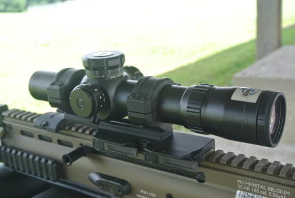 Bushnell SMRS 1-8.5x in the Bobro 34mm Cantilevered Precision Optic Mount