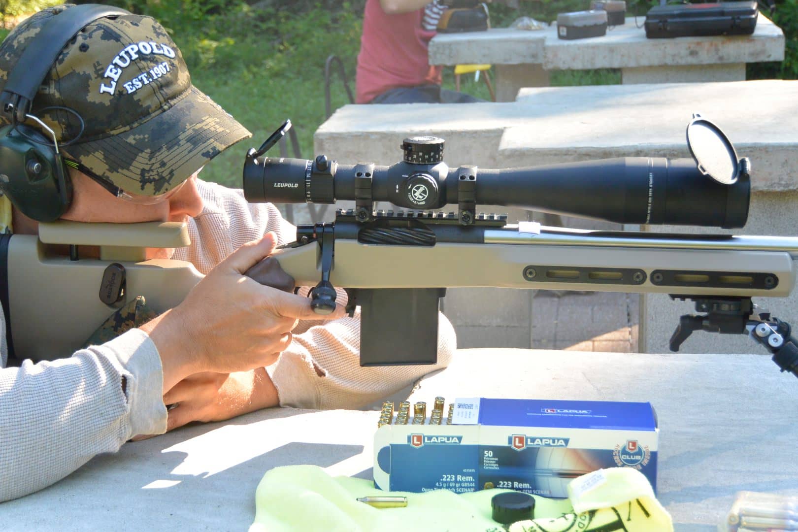 https://u.cubeupload.com/BigJimFish/2021711mark5kelblyla.jpg
Competition day with the Leupold Mark 5HD 5-25x56 on the Kelbly's Atlas Tactical rifle in a Grayboe Ridgeback stock with Lapua factory ammo
